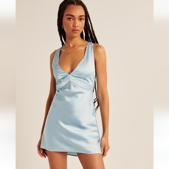 ABERCROMBIE & FITCH V-NECK SLEEVELESS SATIN MINI PARTY DRESS SZ SM TALL 💫NWT💫 - Picture 2 of 16